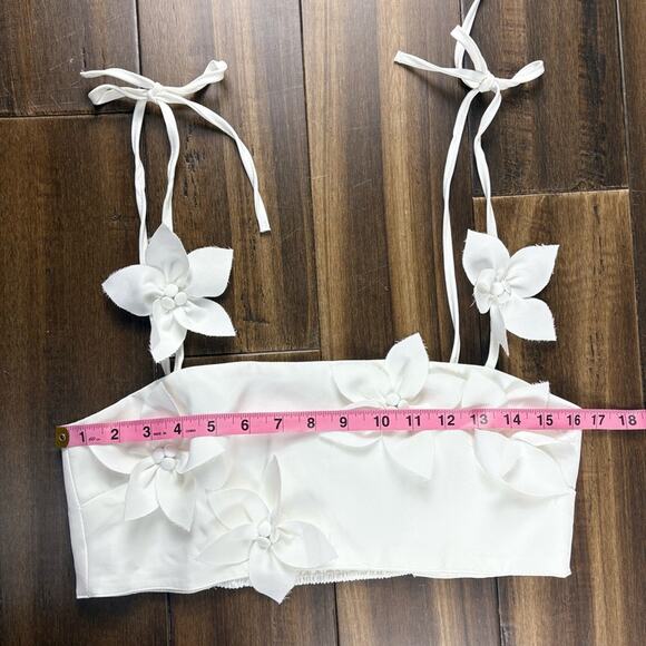 Elegant White Floral Women Crop Top, tie Straps, Smocked Back Bandeau size M - Picture 2 of 6